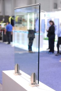 Frameless glass railing