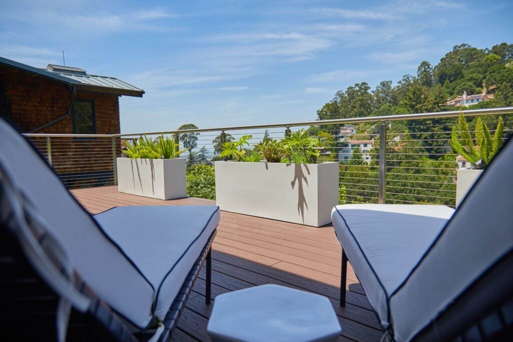 Deck Chairs with Cable Railing