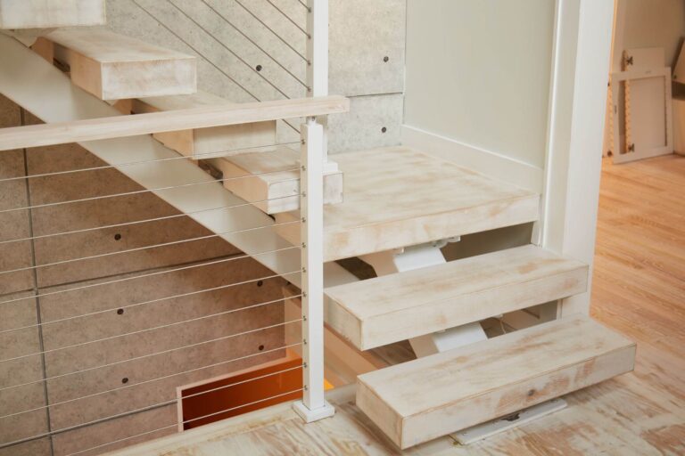 Floating Stairs with Small MonoStringer
