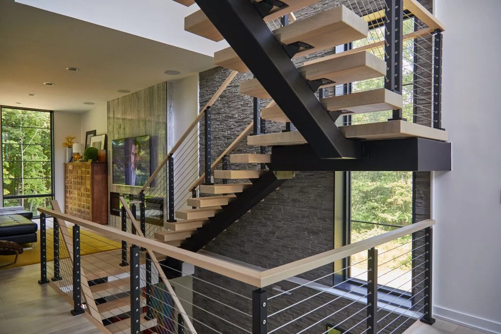 Prefabricated Metal Stairs, Customizable Steel Staircases