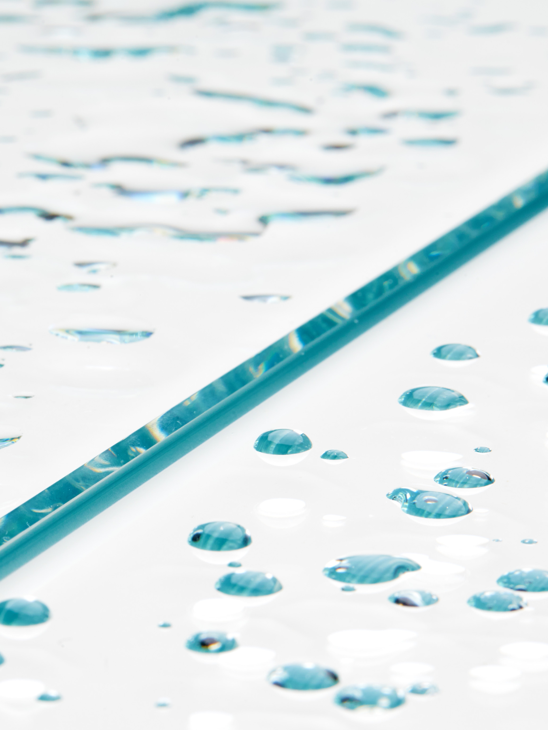 Comparison of with and without a hydrophobic glass coating.